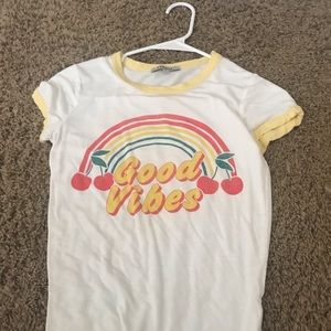 Good vibes shirt from papaya.